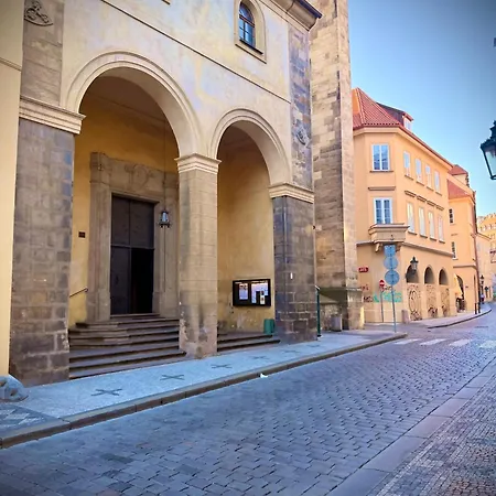 Charles Bridge, Old Town3 Min Walk Private B